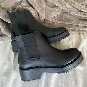 Steve Madden Boots